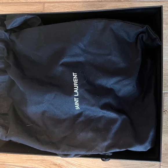 Men's Saint Laurent Black Suede Shoes - Picture 3 of 4